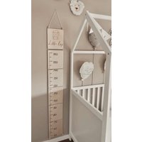 Messlatte Für Kinder Personalisiert Aus Holz | Geschenk Zur Geburt Kinderzimmer Deko Messlatte Für Kinder Personalisiert Aus Holz | Geschenk Zur Geburt Kinderzimmer Deko von Geschenkfasz