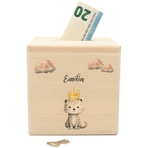 Geschenkfreude Spardose personalisiert mit Namen aus Holz - 10x10cm Holzspardose mit Schloss - UV-Druck Spardosen mit Namen - Taufgeschenke für Junge/Mädchen - Geschenk zur Geburt - Leopard von Geschenkfreude