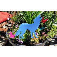 Wilde Blume Blau Handgebogen Wolf Wand Und Hof Kunst Aus Stahl Abnehmbar 12 Zoll Garten Pfahl von GetMetalArt
