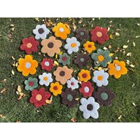 Herbstliche Handgetuftete Indie-Blumenteppich-Wandbehänge | Getuftete Teppichuntersetzer Gemütliche Einrichtung Unterlage Für Heiße Tassen von GetTUFT