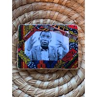 Chinua Achebe Magnet von GetYourFleekOn