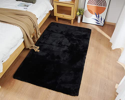 Ghouse Kurzflor Wohnzimmer Teppich Schlafzimmer Matte Moderner Home Flauschig Weich Teppiche für Kinderzimmer Anti-Rutsch Unterseite Waschbarer Teppich 60x180 cm Schwarz von Ghouse