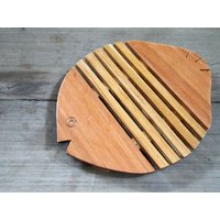 Teak Holz Hot Pad Untersetzer Fisch Form Tisch Dekoration Home Küche Esszimmer Dekor von GiftGoGreen