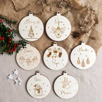 Weihnachtskugel Personalisiert | Weihnachtsbaumkugeln Holz Geschenk Zu Weihnachtehn Lasergravierte Weihnachtsdeko Christbaumkugel - 2 Weihnachtskugel Personalisiert | Weihnachtsbaumkugeln Holz Geschenk Zu Weihnachtehn Lasergravierte Weihnachtsdeko Christbaumkugel - 2 von GiftShopDC
