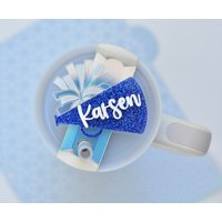 Cheer Stanley Namensschilder Deckel Toppers Cup Zubehör Personalisierte Cheerleader Namensschild Megaphon Schule Farben Becher 40 Oder 30 Oz von GifterStudioShop