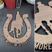Pferd Mit Spruch. Sign. Wandtafel. Aus Holz. Perfekt Für Pferdeliebhaber - Pferdeobsessive von GiftsAllMappedOut