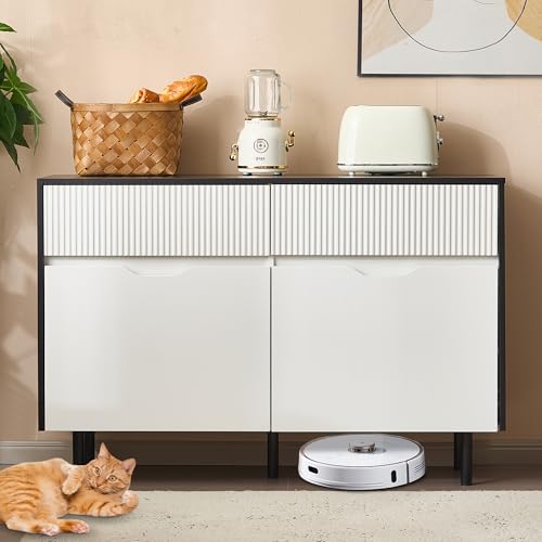 Elegantes Sideboard, Arbeitsplatte aus Marmor, goldene Zierleiste - Moderner Stauraumschrank mit Glas- und Holzfächern (Schwarz+Weiß) von GigaXynium
