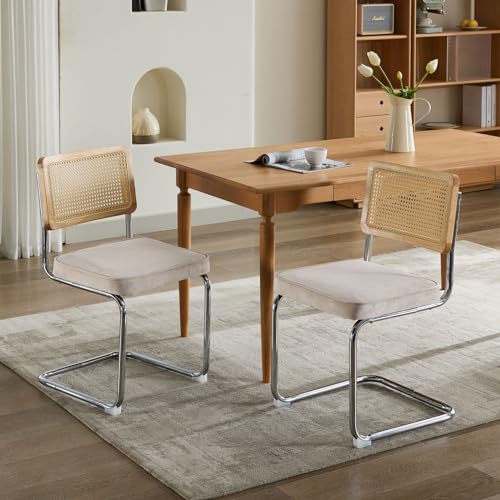 GigaXynium Mid Century Modern Dining Chairs Set of 2, Velvet Accent Chairs with Natural Cane Back & Stainless Chrome Base, Upholstered Rattan Kitchen Chairs (Beige) von GigaXynium