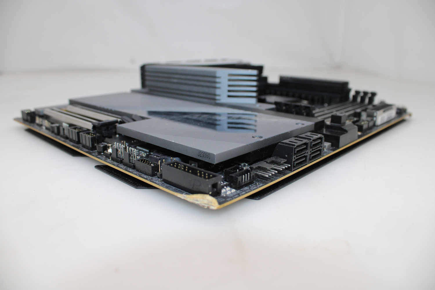Gigabyte Z790 Aorus Master E Atx Mainboard   Intel Z790   Ddr5 Defektware D-Ware von Gigabyte