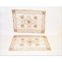 Schiere Perlen-Tischsets Gold-Blumen-sterndesign - 2-Er Set von GildedCageAtelier