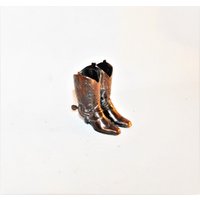 Vintage Cowboy Stiefel Figur Kupfer Bronze Western Dekor Vintage Cowboy Stiefel Figur Kupfer Bronze Western Dekor von GildedCageAtelier