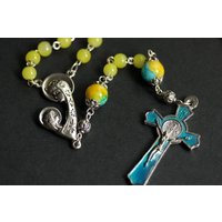 Neon Rosenkranz. Helles Gelb Und Türkis-Blau Gelber Aqua Blue Unisex Silber Handgemachte Rosenkränze Neon Rosenkranz. Helles Gelb Und Türkis-Blau Gelber Aqua Blue Unisex Silber Handgemachte Rosenkränze von Gilliauna