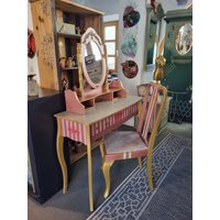 Schminktisch "Queen" Mit Stuhl von GinasMoebelhuetterl