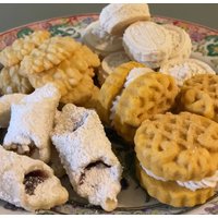 18 Assorted Teacake Hochzeit Cookie Tisch Tablett Platte. Kolachky Kipfel/Roshkie, Springerle Und Sandwich Petites Geschenk von GingerLilySweets