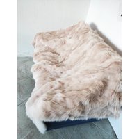Echte Rosa Pelzdecke Personalisierte Fuchs Pelz Decke Handgemachte Echtpelz Tagesdecke Für Das Sofa von GioFurs