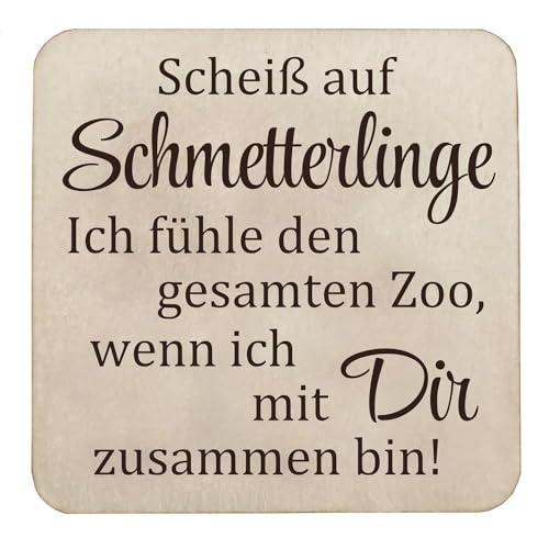 Kühlschrankmagnet Holz 5x5 cm mit Spruch Zitat Weisheit starker Neodym Magnet (Scheiß auf Schmetterlinge) von Girahlutions