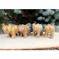 Banded Onyx Bear, Wahl, Natürlicher Brauner Stein, Mexiko, Poliert Und Matt, Handgeschnitzter Kristall, Spirit Animal, Spirituelle Geschenke Banded Onyx Bear, Wahl, Natürlicher Brauner Stein, Mexiko, Poliert Und Matt, Handgeschnitzter Kristall, Spirit Animal, Spirituelle Geschenke von GivingEarthMinerals