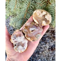 Blumenachat Platte, Wahl, Kirschblüte, Polierte Kristall Druzy Natursteinscheibe, Edelstein Spirituelle Geschenke Blumenachat Platte, Wahl, Kirschblüte, Polierte Kristall Druzy Natursteinscheibe, Edelstein Spirituelle Geschenke von GivingEarthMinerals