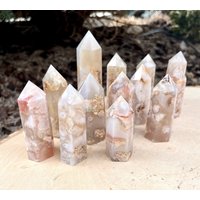 Blumenachat Punkt, Kirschblüte, Wahl, Polierter Kristall Naturstein, Druzy Turm, Spirituelle Geschenke Blumenachat Punkt, Kirschblüte, Wahl, Polierter Kristall Naturstein, Druzy Turm, Spirituelle Geschenke von GivingEarthMinerals