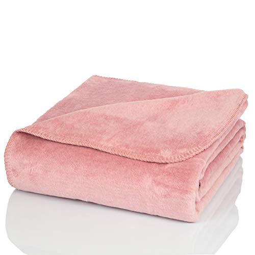 Glart Kuscheldecke uni altrosa 130x170 cm, weich & warm, extra flauschig als Sofadecke, Wohndecke, Tagesdecke, rosa Sofaüberwurf ohne Ärmel von Glart