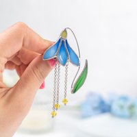 Benutzerdefinierte Glasschneeglöckchen Schmuck Muttertagsgeschenke Schneeglöckchen Blume Glasmalerei Pin Geschenke von GlassArtStories