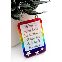 Handgefertigtes Fusing Glas Regen Look For Regenbogen Dunkler Sterne Hänge Bild Suncatcher Geschenk Inspirierend Zitat Positive Botschaft von GlassByGenea