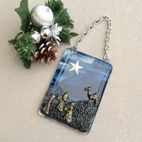 Handgemachte Geschmolzene Glas Hängende Dekoration Drei Weise Männer - Krippenbild Verzierung Feiertagsdekor Weihnachtsgeschenk Festliches Geschenk von GlassByGenea