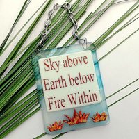 Handgemachtes Bild Aus Geschmolzenem Glas Himmel Erde Feuer Im Inneren Hängendes Zeichen - Suncatcher Geburtstag Geschenk Für Sie/Ihn Handgemachtes Bild Aus Geschmolzenem Glas Himmel Erde Feuer Im Inneren Hängendes Zeichen - Suncatcher Geburtstag Geschenk Für Sie/Ihn von GlassByGenea