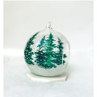 Handbemalter Weihnachtsbaum Glas Kerzenhalter Mit Metall Ständer von GlassTrappedDesigns
