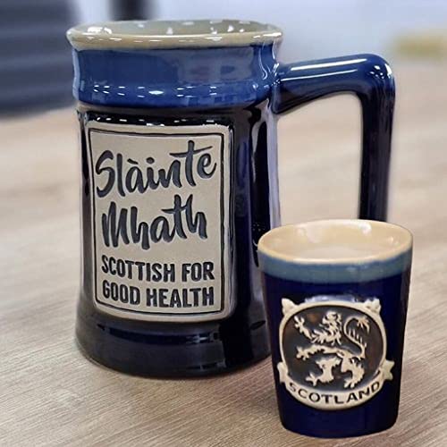 Glen Appin Bierkrug und Schnapsbecher aus Steingut, Motiv: Löwe Rampant und Slainte Mhath Symbole von Schottland, Blau von Glen Appin