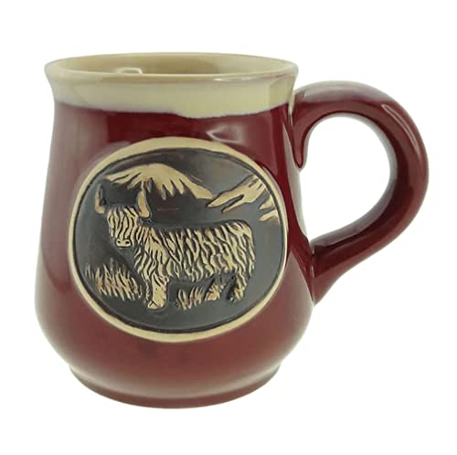 Schottische Keffeetasse aus Steingut mit Schottischem Design Tasse aus Steingut Schottland Keramik Becher für Kaffee oder Bier 500 ml, Hochlandkuh, Rot von Glen Appin