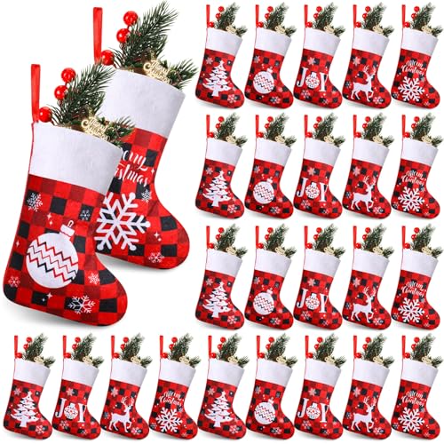 Glimin 100 Stück 17,8 cm kleine Büffel Plaid Mini Weihnachtsstrümpfe rot schwarz Büffel Plaid Strümpfe Rustikale Strumpf Dekoration mit Plüschmanschette für Familie Urlaub Jahreszeit Supplies von Glimin