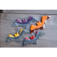 Handgemachter Fledermaus Magnet - Einzigartiger Kühlschrankmagnet, Tier Liebhaber Geschenk Boho Wohnkultur, Wildtier Kollektion, Keramik Kunst Handgemachter Fledermaus Magnet - Einzigartiger Kühlschrankmagnet, Tier Liebhaber Geschenk Boho Wohnkultur, Wildtier Kollektion, Keramik Kunst von GlinianaKoniczynka