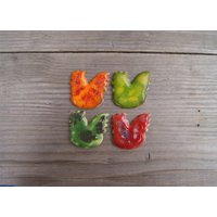 Süße Küken-Magnet, Keramik Huhn Magnet, Einfaches Geschenk, Rotes Huhn, Grünes Orange Bauernhof Hühnerfarm Geschenk von GlinianaKoniczynka