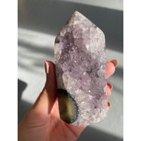 Amethyst Geode Spitze Mit Stalaktit Aus Uruguay | Selbst Stehend von GloGemsShop