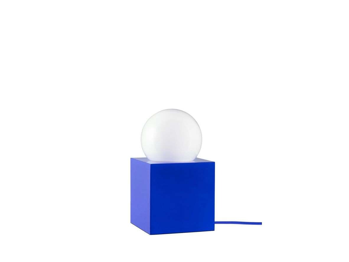 Globen Lighting - Bob Tischleuchte Blue Globen Lighting von Globen Lighting