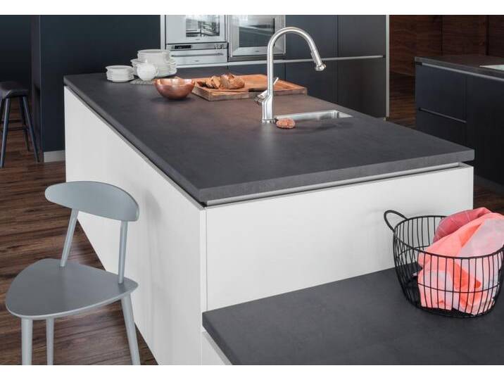 Kaindl Arbeitsplatte 410 x 63,5 cm 38 mm Dekor Oxid von Globus Baumarkt