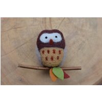 Filz-Eulen Schmuck | Handgemachte Filztiere Für Den Weihnachtsbaum Weihnachts - Und Geburtstagsgeschenk Kinderzimmerdeko Filz-Eulen Schmuck | Handgemachte Filztiere Für Den Weihnachtsbaum Weihnachts - Und Geburtstagsgeschenk Kinderzimmerdeko von GlowArtisanStudio