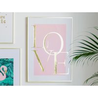 Rosa Liebe Poster | Geschenk Für Sie Goldfolie Buchstaben Eleganter Kunstdruck Schlafzimmer Wand Dekor Moderne Innenkunst von GlowYourWall