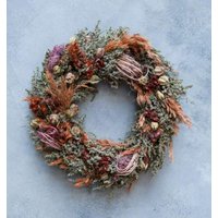 Herbstkranz Orange/ Wandkranz/ Türkranz/ Trockenblumenkranz von GluecksmomentErleben