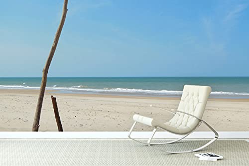 Glücksvilla - Fototapete, selbstklebend (600 x 300 cm (BxH) - div. Maße - Vlies-Tapete XXL Wand-Deko - Zeichen am Meer - Meer Holz Strand Bretagne Frankreich Atlantik Fotografie x von Glücksvilla