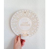 Wandteelichthalter, Wandleuchte Im Boho Stil Mit Mandala Und Affirmation in Weiß-Beige, Handgetöpfert, Wanddeko Bohemian Wandteelichthalter, Wandleuchte Im Boho Stil Mit Mandala Und Affirmation in Weiß-Beige, Handgetöpfert, Wanddeko Bohemian von GluecksvogelCeramics