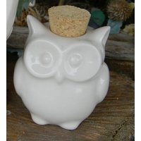 Eule Glas Mit Korkstopper, Schmuckkästchen, Kerzenhalter Keramik Handarbeit Handbemalte Weiß Eule Glas Mit Korkstopper, Schmuckkästchen, Kerzenhalter Keramik Handarbeit Handbemalte Weiß von GnomeShacks
