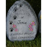 Hund Katze Kaninchen Memorial - Maß Pet Urne Rock Grabstein Stein von GnomeShacks