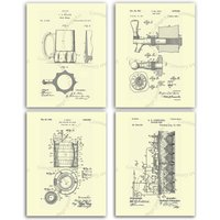 Beer Decor Posters Set Von 4 Creme Wandkunst. Bierbrauerei, Bierhahn, Bierkrug, Bierkühler Patente Erfindung Illustrationen. Patent-Poster von GnosisCollageArt
