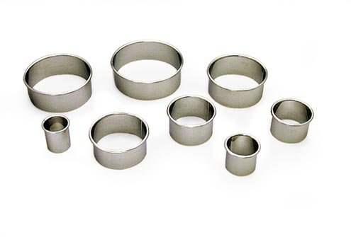 Gobel - Ausstechförmchen rund Uni - Rollrand - Edelstahl - Ø30 mm h36 mm von Gobel