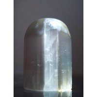 A + 100 Mm Weißer Selenit Stein | Polierter Schutz Freeform Style Geschenk Für Sie/Ihn Valentinstag von GodCrystalGifts
