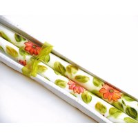 Handbemalte Gerbera Daisy Stumpenkerzen Frühlingsdeko, 2Er-Set von GoddessArtCollection