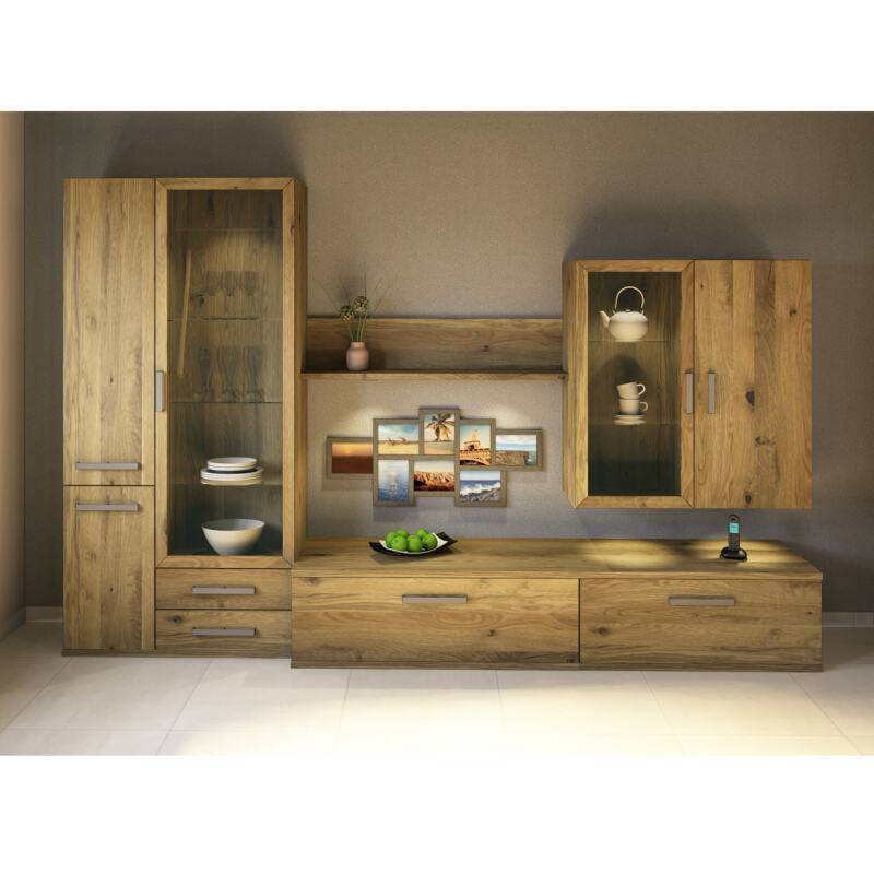 Moderne Wohnzimmer TV-Wand mit Vitrine Wildeiche Moderne Wohnzimmer TV-Wand mit Vitrine Wildeiche von Göhring