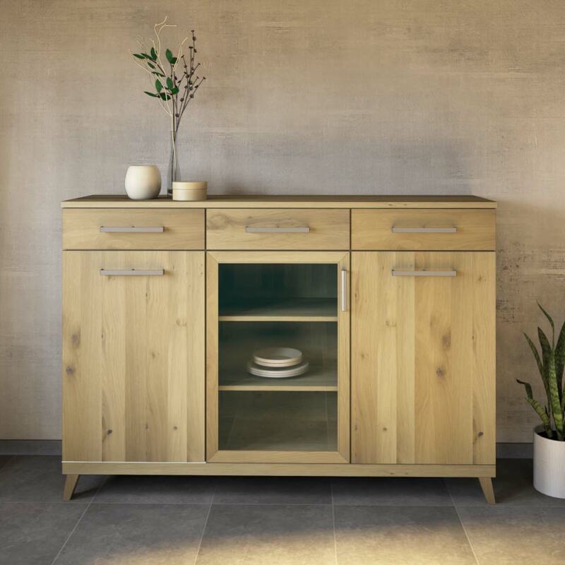 Retro Massivholz Sideboard mit Glastür Wildeiche weiß geölt Retro Massivholz Sideboard mit Glastür Wildeiche weiß geölt von Göhring